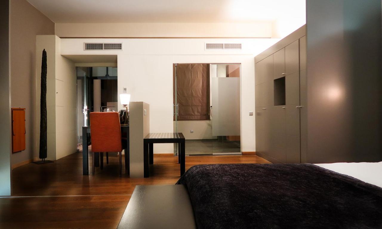 Hotel Van Eyck Maaseik Zewnętrze zdjęcie